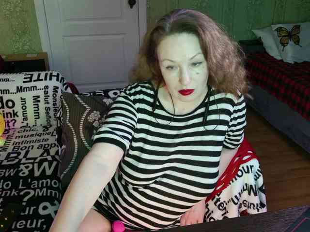 MeganIris's sex show image MeganIris's sex show image