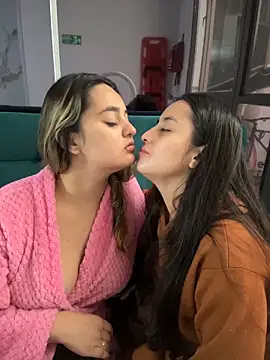 Sexshow-Bild von Antonella_Julieta