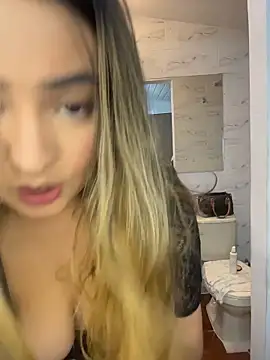 Antonella_Julieta's sex show image