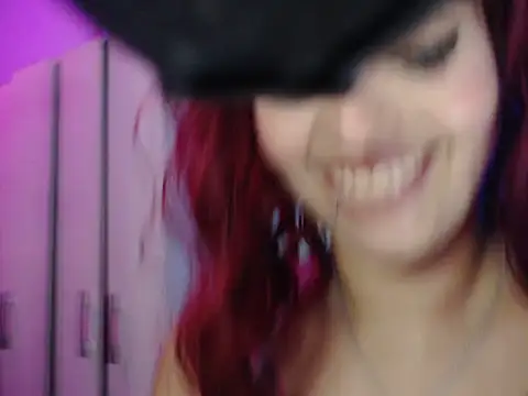 Изображение секс-шоу модели KylieConod Изображение секс-шоу модели KylieConod