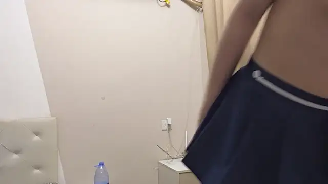 CU_12's sex show image