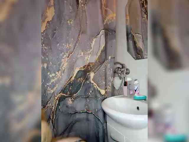 Sexshow-Bild von ninimimi5555 Sexshow-Bild von ninimimi5555