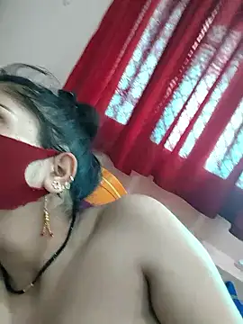 Maahi-Queen's sex show image