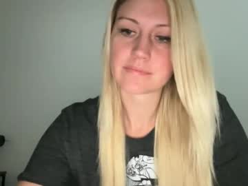 smexxii93's sex show image smexxii93's sex show image