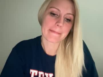 smexxii93's sex show image smexxii93's sex show image