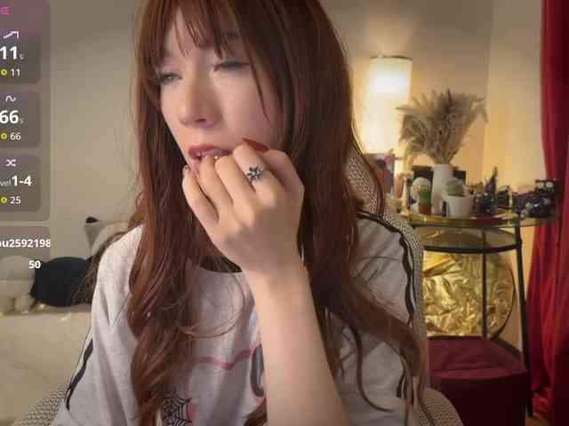 AliceSlim's sex show image