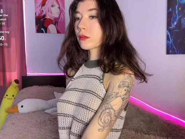 AliceSlim's sex show image