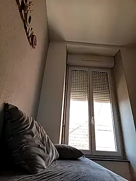 Nell-X's sex show image