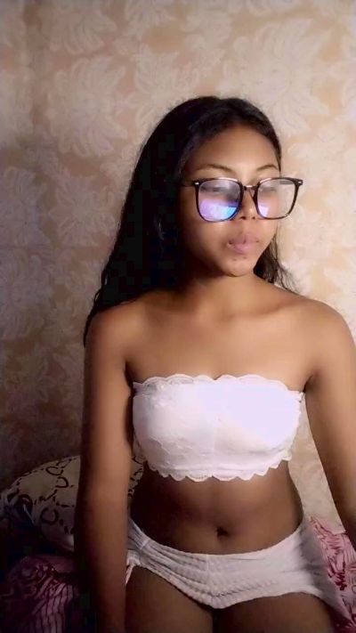 Maella2's sex show image