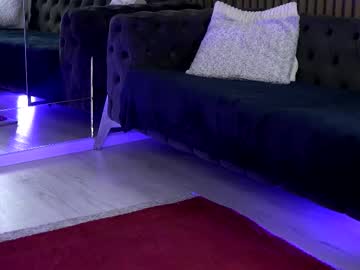 sportymilfx's sex show image