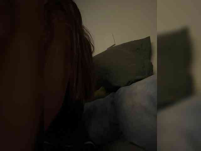 APRILHILL's sex show image