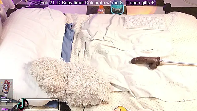 Изображение секс-шоу модели Its_vero