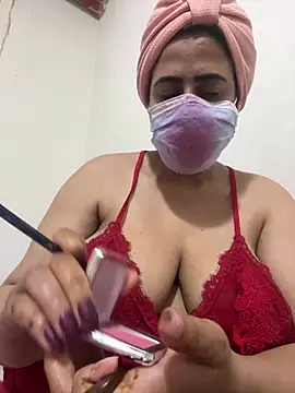 Hot-Nayla's sex show image