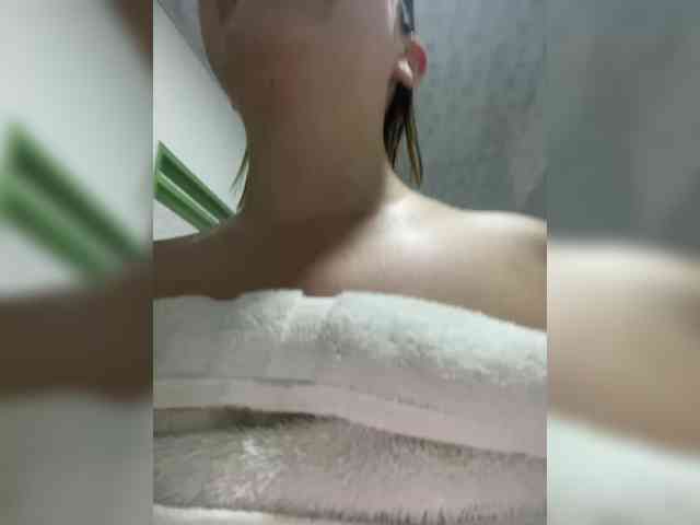 Изображение секс-шоу модели karlacortes1