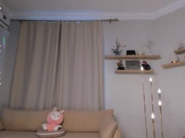 lora_lifelover's sex show image