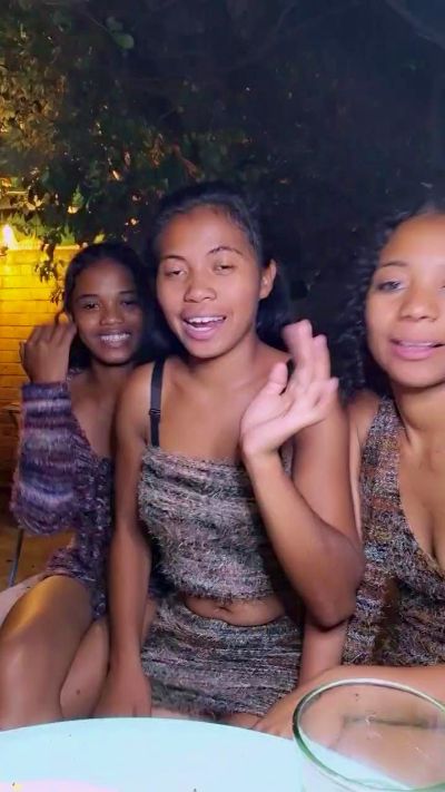 Sexshow-Bild von NickiFrenchy