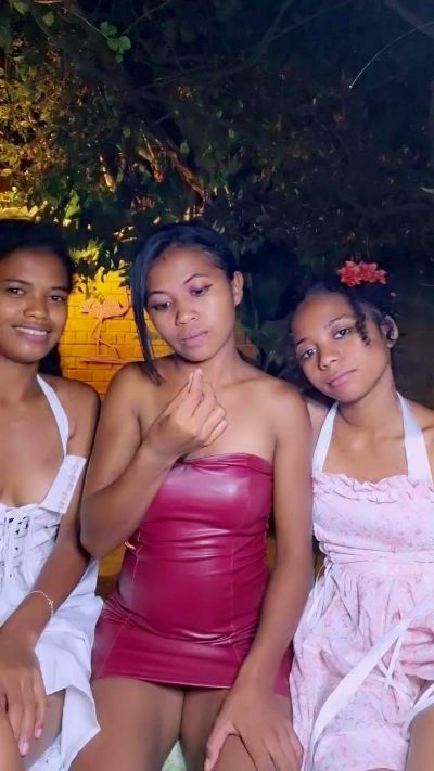 Sexshow-Bild von NickiFrenchy