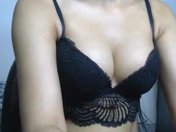 ziyaa_1's sex show image