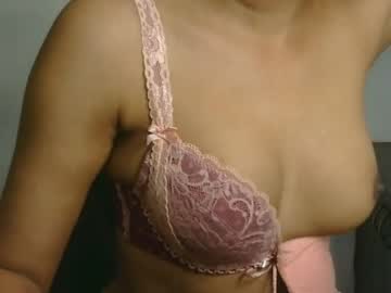 Sexshow-Bild von ziyaa_1 Sexshow-Bild von ziyaa_1