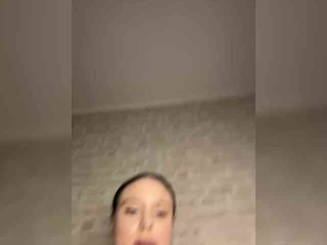 desorwss's sex show image