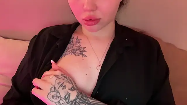 AlmaryKim's sex show image