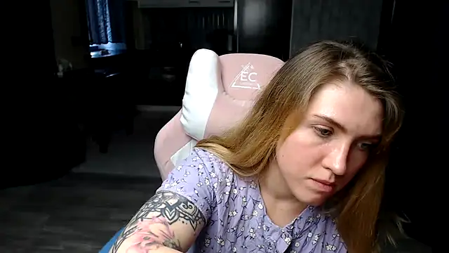 Изображение секс-шоу модели Reginasmilee