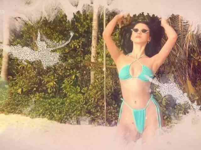 Taanni's sex show image