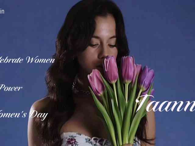 Taanni's sex show image