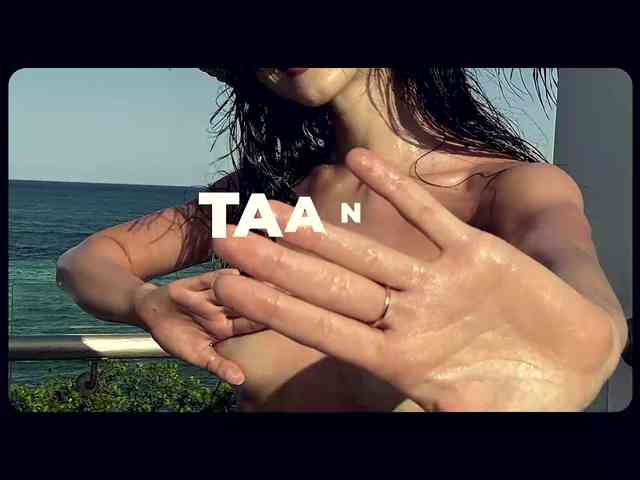 Sexshow-Bild von Taanni Sexshow-Bild von Taanni