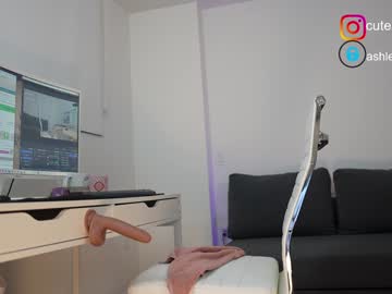 ashley_benson1's sex show image ashley_benson1's sex show image