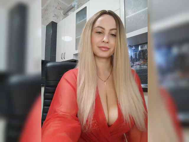 Sexshow-Bild von Nejnaja Sexshow-Bild von Nejnaja