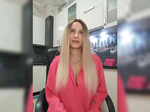 Sexshow-Bild von Nejnaja Sexshow-Bild von Nejnaja