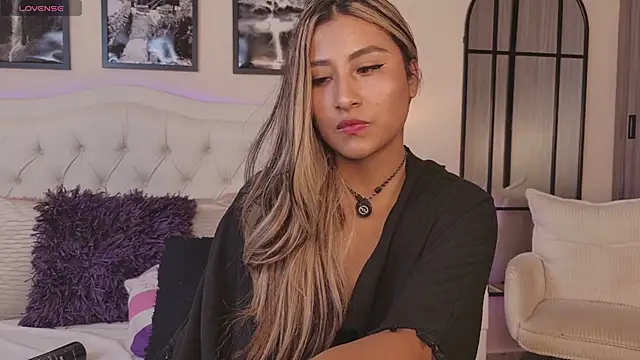 Rubyross21's sex show image