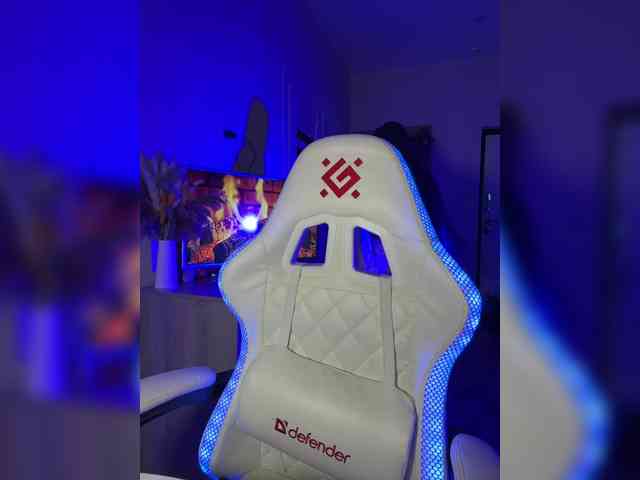 Sexshow-Bild von Karamelikaa Sexshow-Bild von Karamelikaa