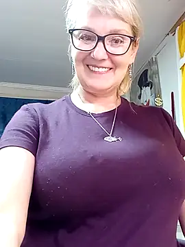 irinamaux's sex show image