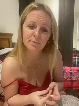 Изображение секс-шоу модели madamlillyrose Изображение секс-шоу модели madamlillyrose