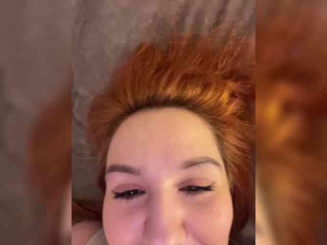 Изображение секс-шоу модели Aariella Изображение секс-шоу модели Aariella