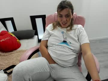 dyanakaylin's sex show image