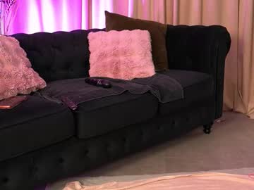 firesbomb777's sex show image