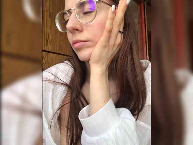 TeaseWithTaste's sex show image