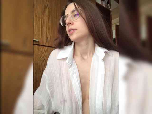 TeaseWithTaste's sex show image