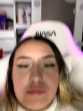 Изображение секс-шоу модели NibiruNairobi69 Изображение секс-шоу модели NibiruNairobi69