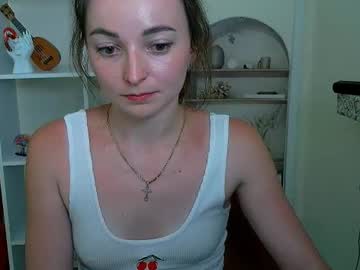 Изображение секс-шоу модели kiss_shy Изображение секс-шоу модели kiss_shy