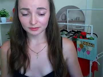Изображение секс-шоу модели kiss_shy Изображение секс-шоу модели kiss_shy