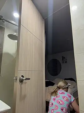 AtheneaRossi's sex show image AtheneaRossi's sex show image