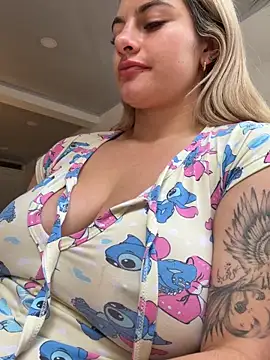 AtheneaRossi's sex show image