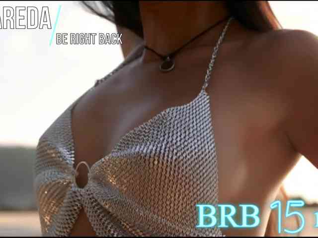 your-red-wine's sex show image