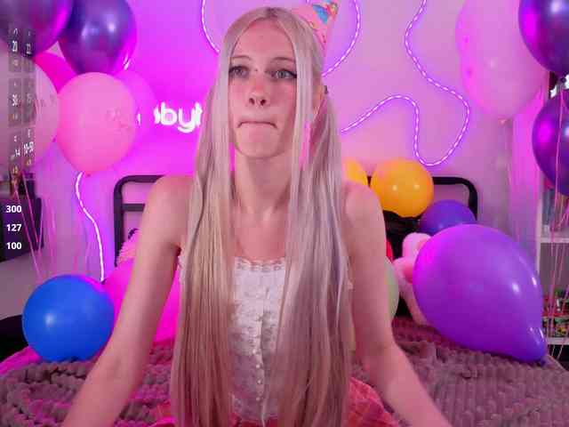 bbybee-lin's sex show image