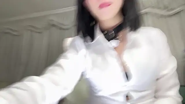 Изображение секс-шоу модели Yiyi-707