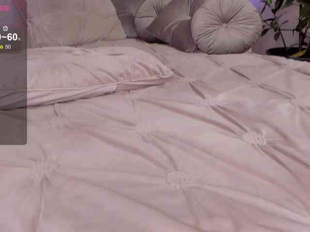 Linda-3's sex show image